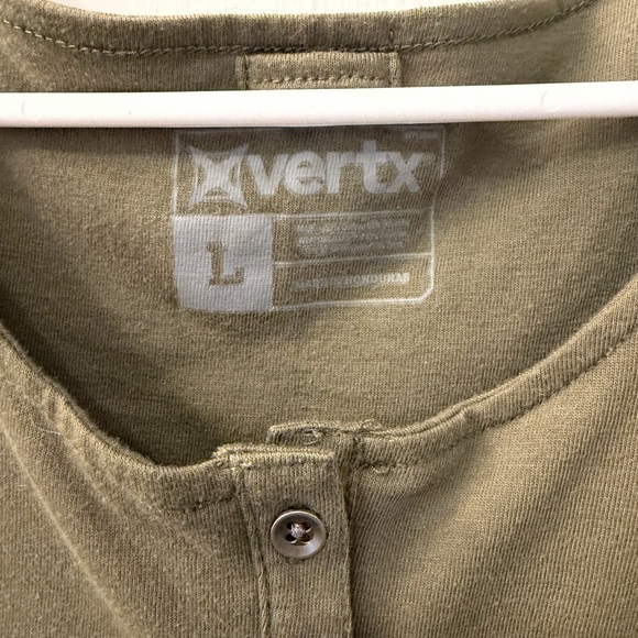 Olive Button-Front Tank Top - Picture 3 of 5